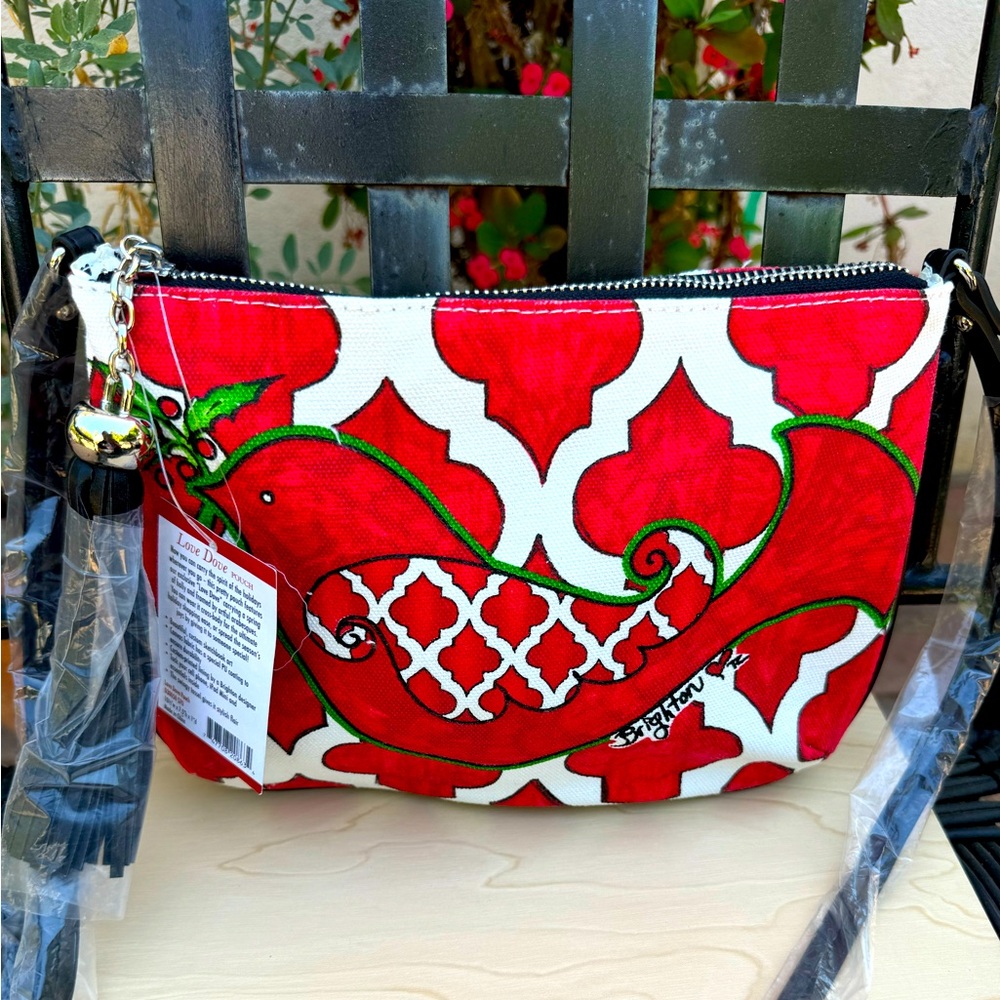 NWT. Brighton crossbody love dove.